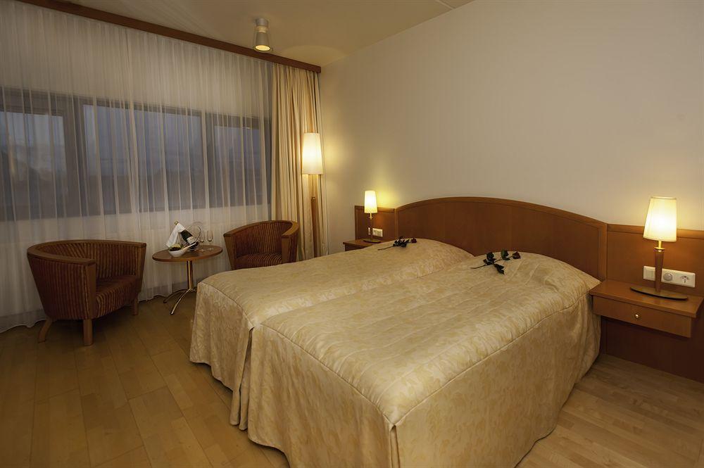 Hotel Selfoss Bagian luar foto